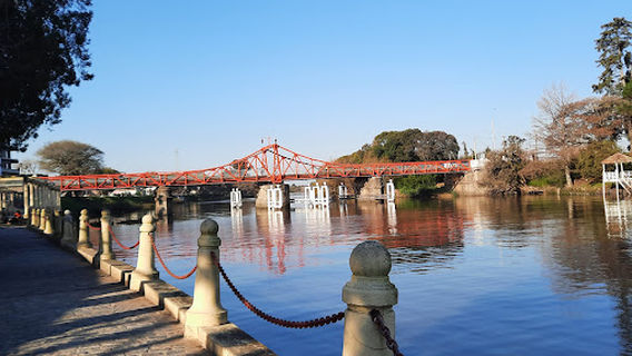 Rambla de los Constituyentes