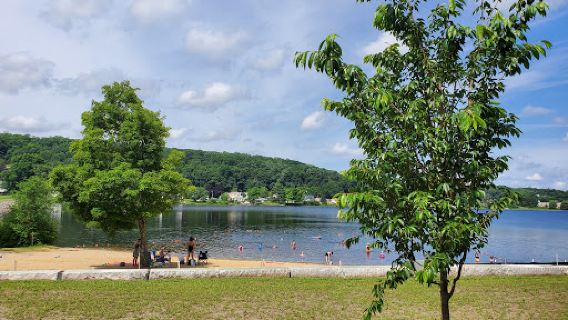 Lake Gardner Beach