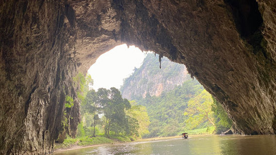 Puong Cave