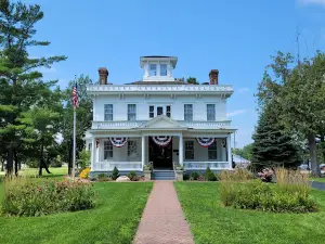 Wolcott House