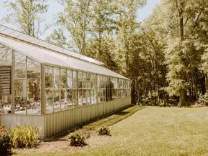 Avonlea Farms