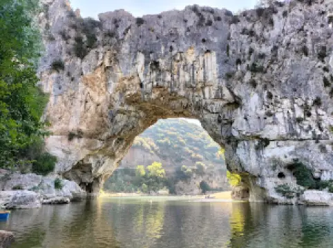 L’oustaou sous les Oliviers