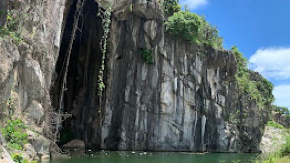 Phnom Damrei