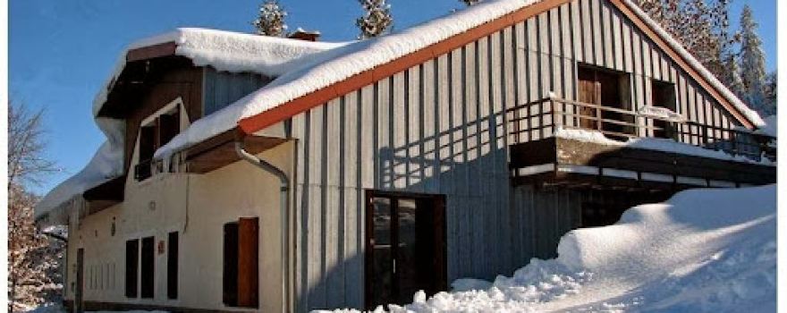 CHALET CCE (locations groupes / jura)