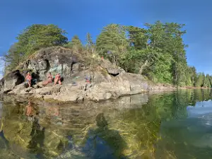 Mowat Bay Park