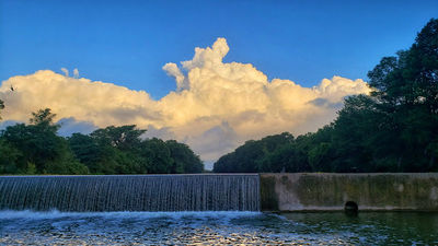 Lion's Park Dam