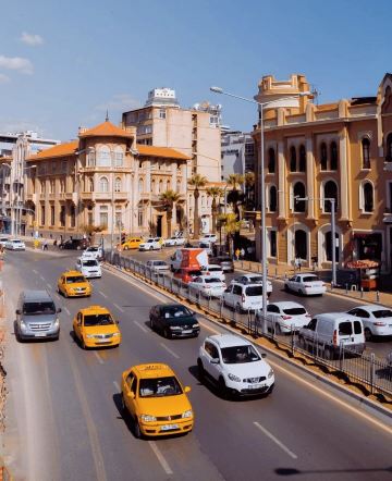 Ataturk Konak Square