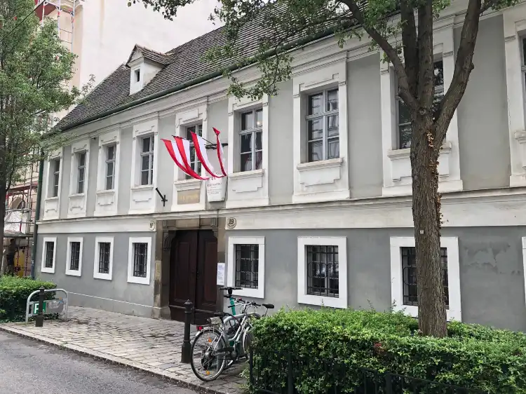 Hotels near Haydnhaus