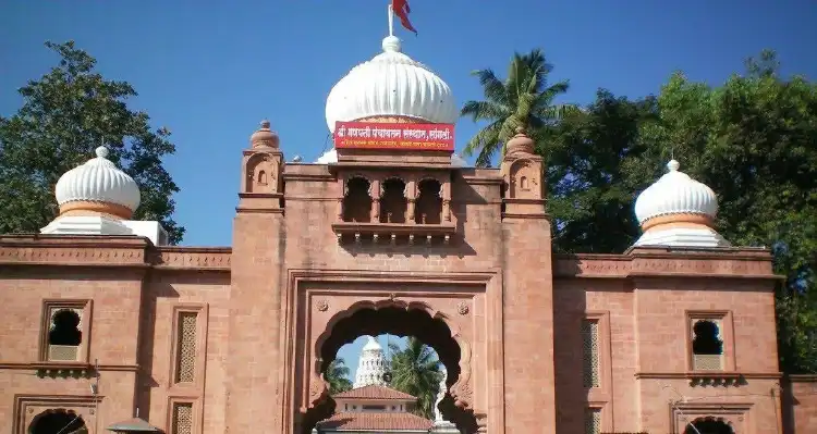 Các khách sạn ở Sangli