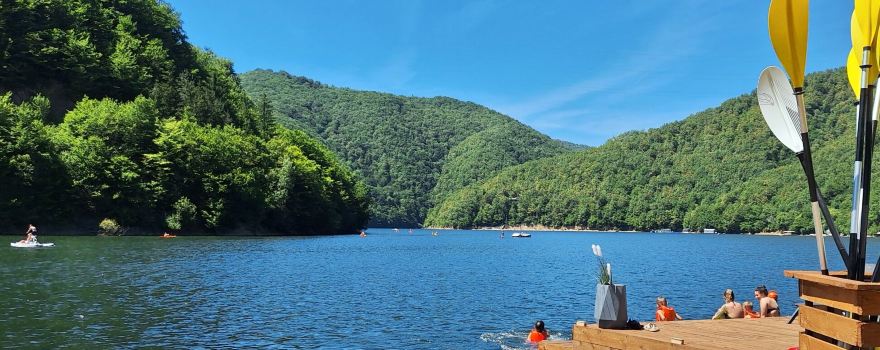 Tarnita Lake