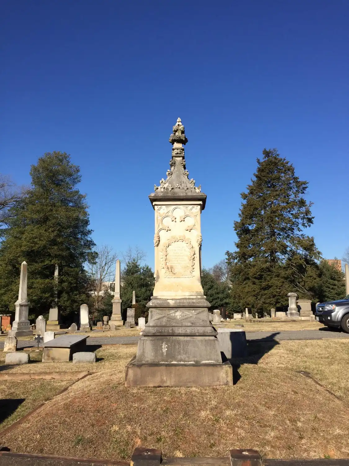 Hotel dekat Presbyterian Cemetery