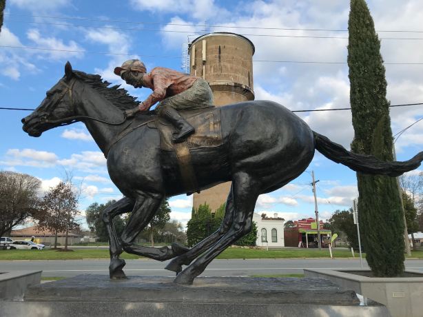 Black Caviar Statue