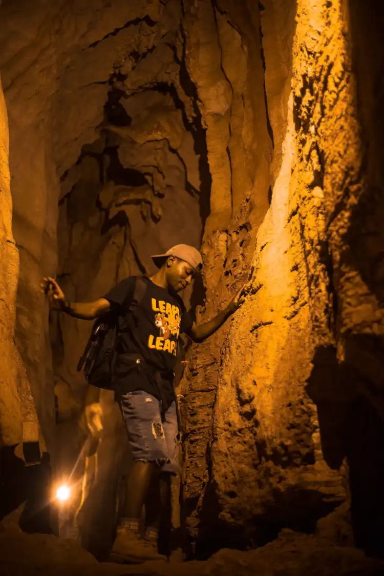 Amboni Caves 주변 호텔