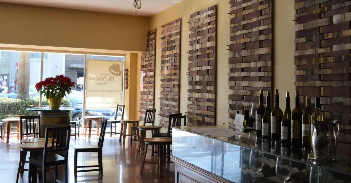 Hotel in zona Gianni Buonomo Vintners