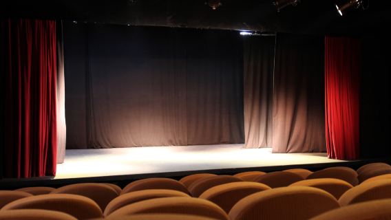 Le Back Step Cafe Theatre