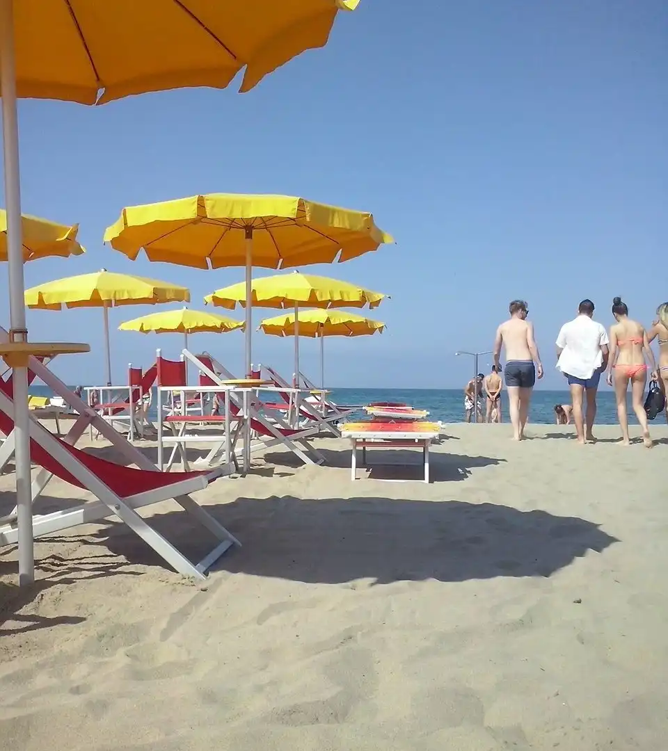 Hotels near Bagno Bengasi