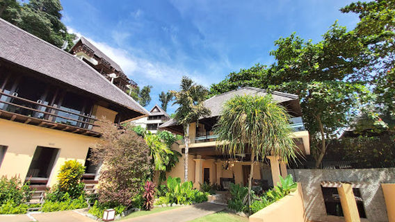 Gaya Island