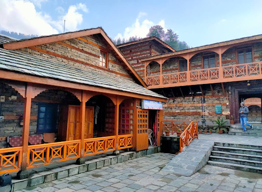 Naggar Castle