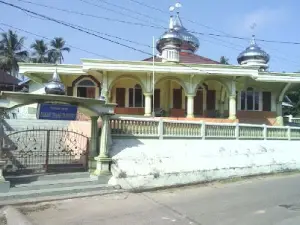 Masjid Raya Desa Tanah Tumbuh