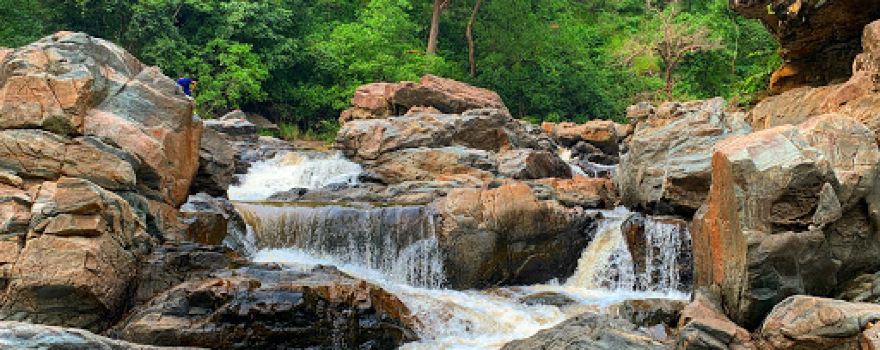 Kasangi waterfall