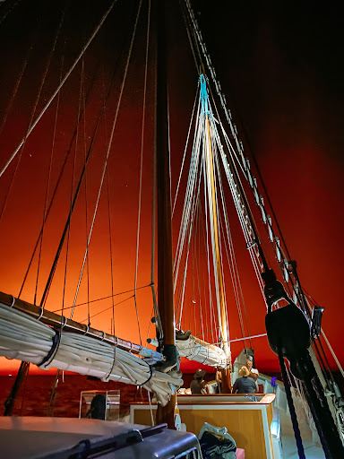 Willie Pearl Lugger Cruises