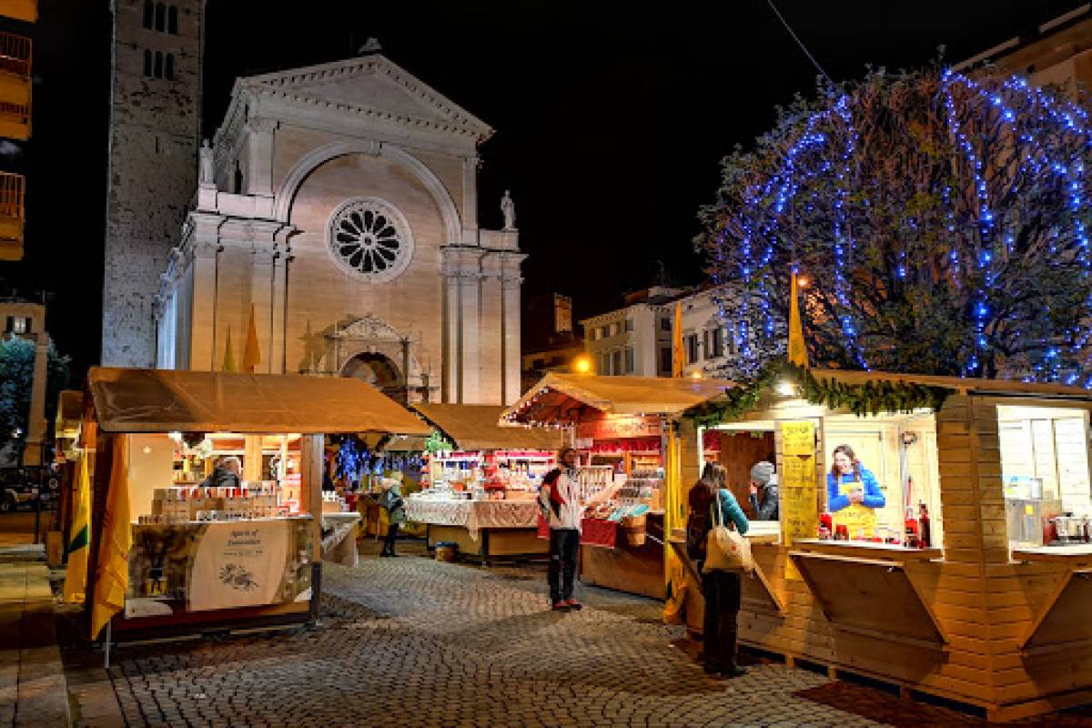 Piazza Santa Maria