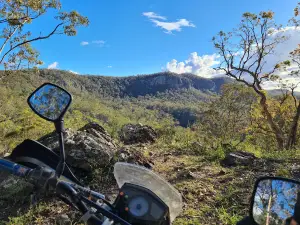 Kroombit Tops Lookout