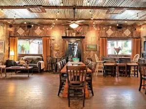 Azle Deer Cove - Wedding/Event Venue