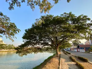 Sala Loi Public Park