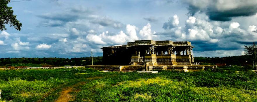 Ancient Chalukya Shri Kedāreshwara Temple