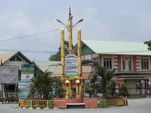'Bambu Runcing' monument