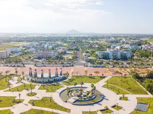 Quảng Trường Đông Hòa