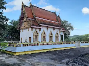 Wat Por Ta Hin Chang