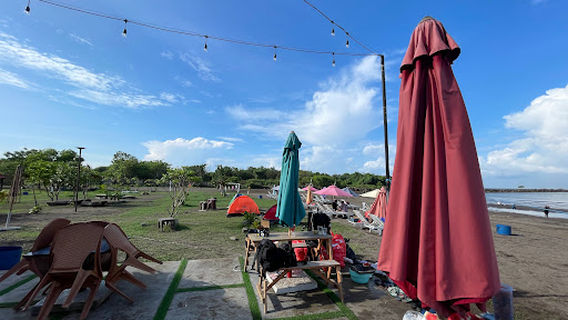 Pantai Bosowa Tanjung