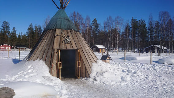 Levin Sammuntupa and Reindeer Farm