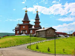 Культурно-просветительский центр имени Святителя Иннокентия (Вениаминова)