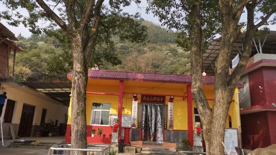 xi jin shan xing fu si