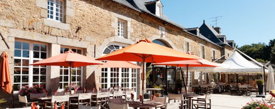 Les Ormes, Area & Resort