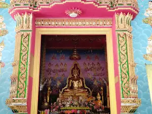 Wat Lat Yao