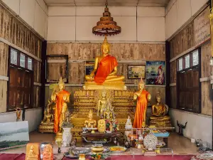 Phra That Phu Phek