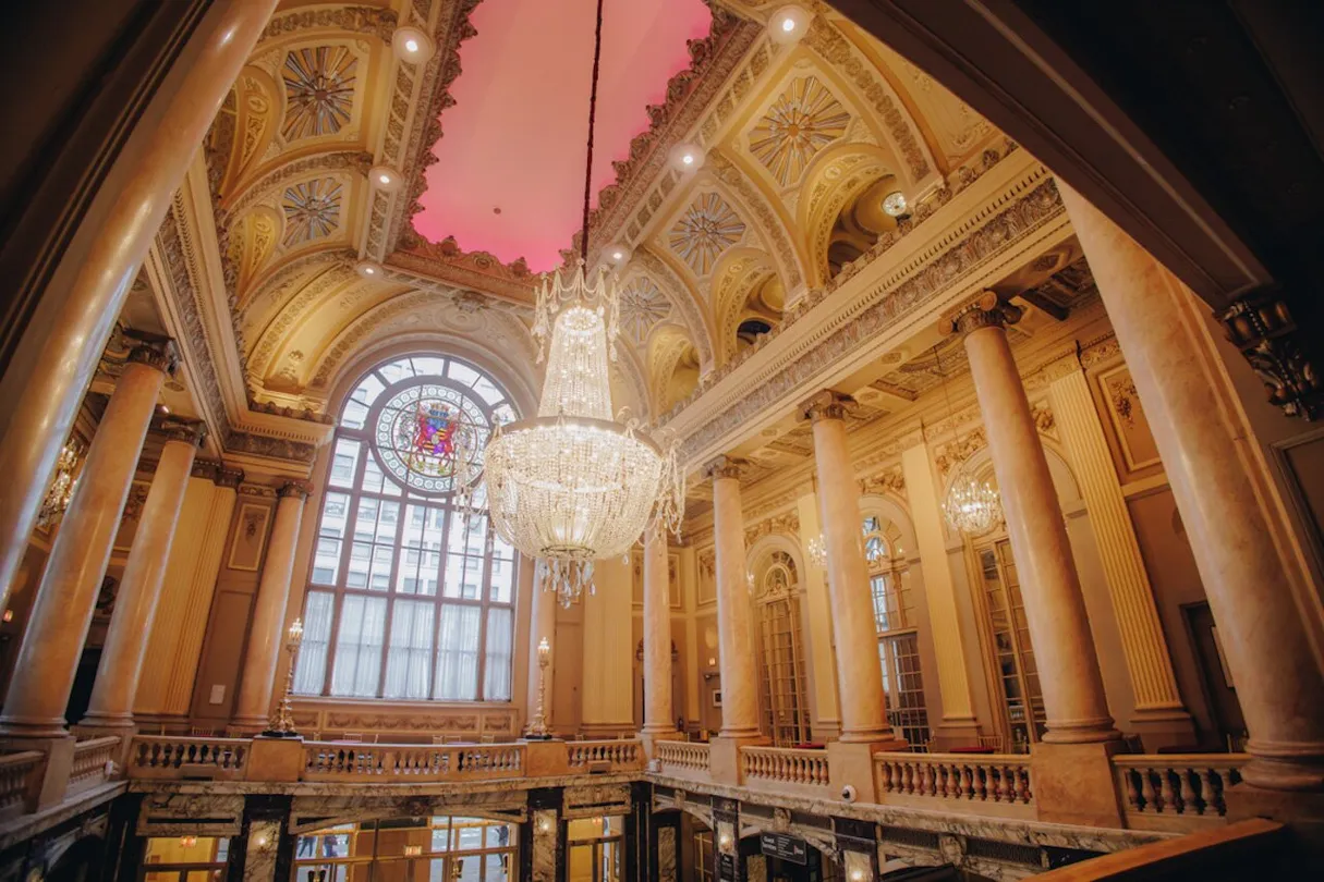 4_The Chicago Theatre