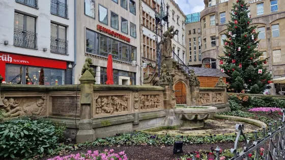 Heinzelmaennchenbrunnen