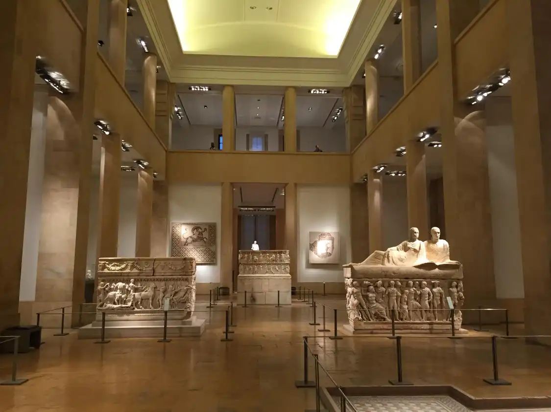 Hotels near National Museum of Beirut