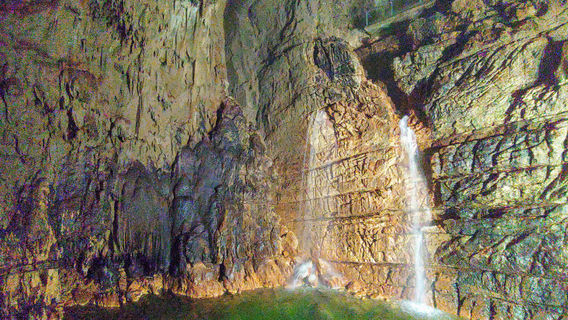 Stiffe Caves