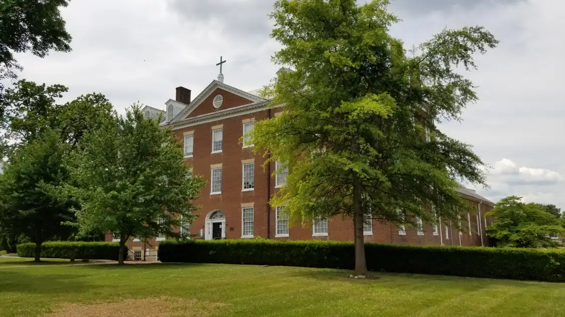 Hotels near Spalding Hall