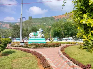 Sri Bhramaramba Mallikarjuna Swamy Varla Devasthanam