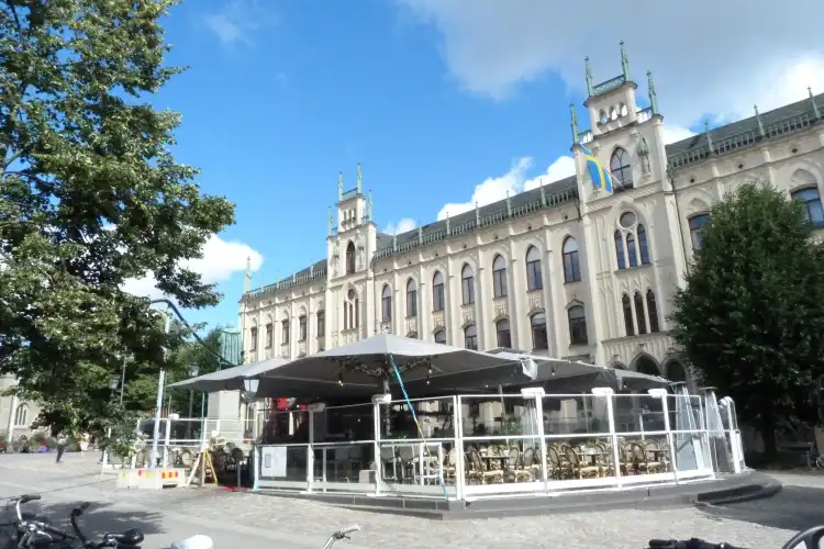 Hotels near Stortorget Orebro