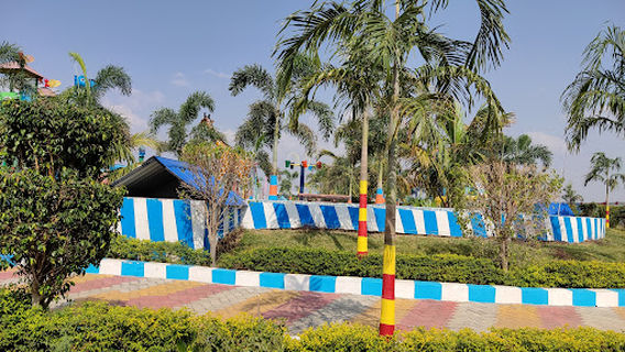 Crazy World Water Park