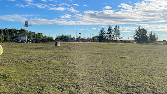 Sylvan Lake Off Leash Dog Park