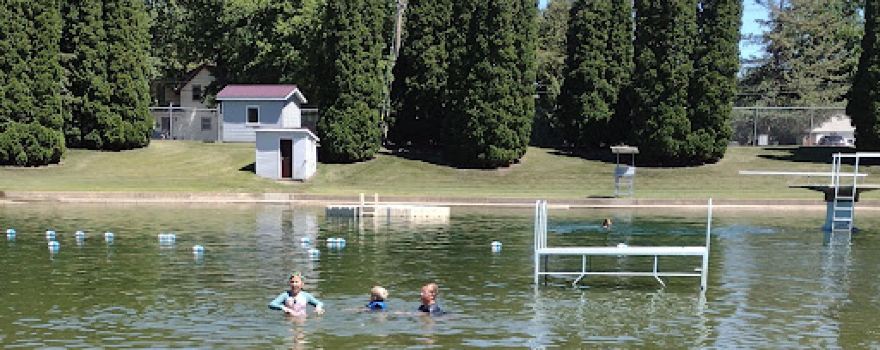 Pine Springs Pool